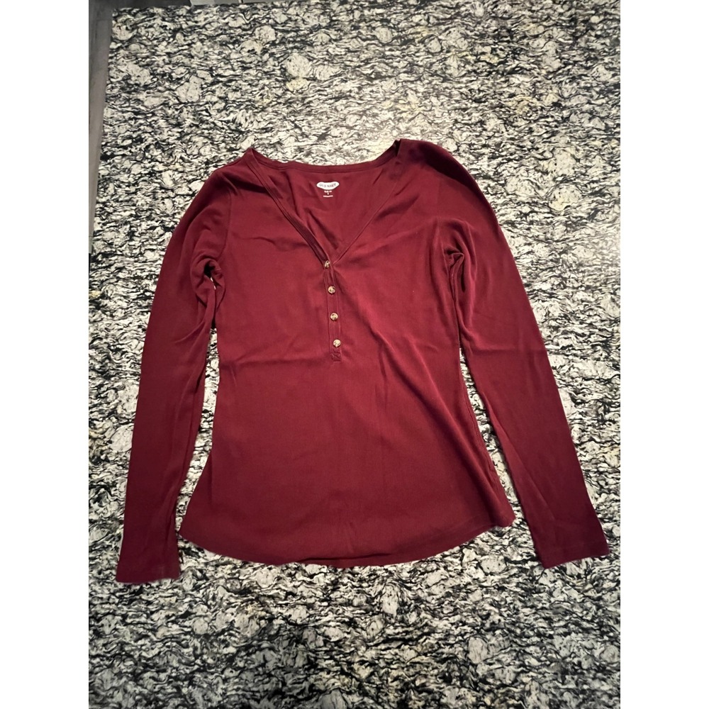 Old Navy Top Womens Small Maroon Ribbed Casual Slim Fit Henley Neck Round Hem